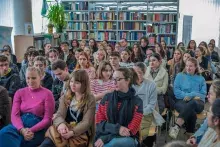 wizyta Brigitte Giraud w Bibliotece Neofilologicznej