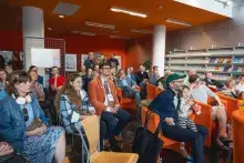 "Jerzy Szyłak - świat w obrazie". Relacja z wernisażu wystawy komiksów. 