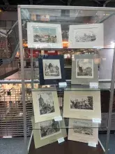 Witryna z grafikami starego Gdańska 