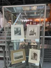 Witryna z grafikami starego Gdańska 