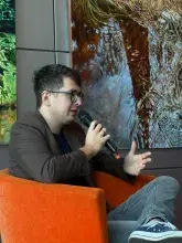„Granice zdrowego rozsądku. Teorie spiskowe i przekazy portali konspiracyjnych” relacja ze spotkania autorskiego